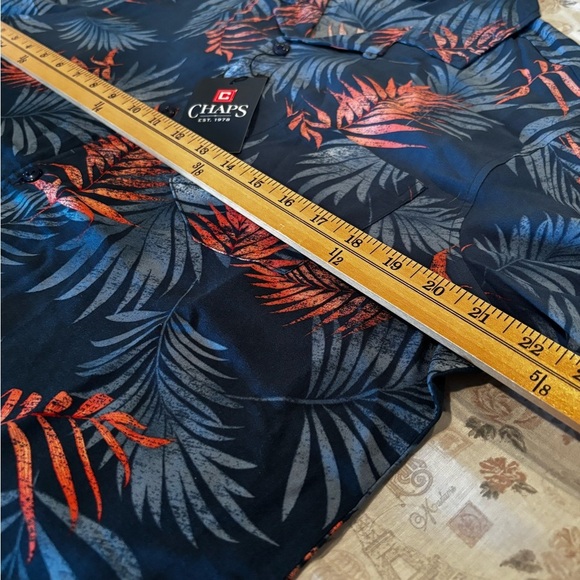 Chaps Men's Leaf Print Shirt - Navy and Coral - Picture 7 of 8